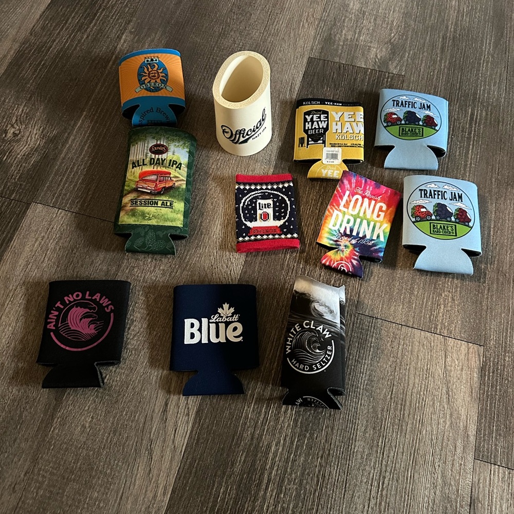 🔴 5/$10 Koozie